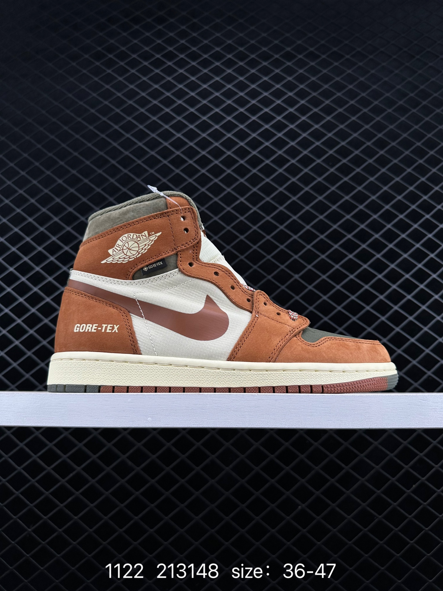 Nike Air Jordan 1 Retro High OG”Black/White“